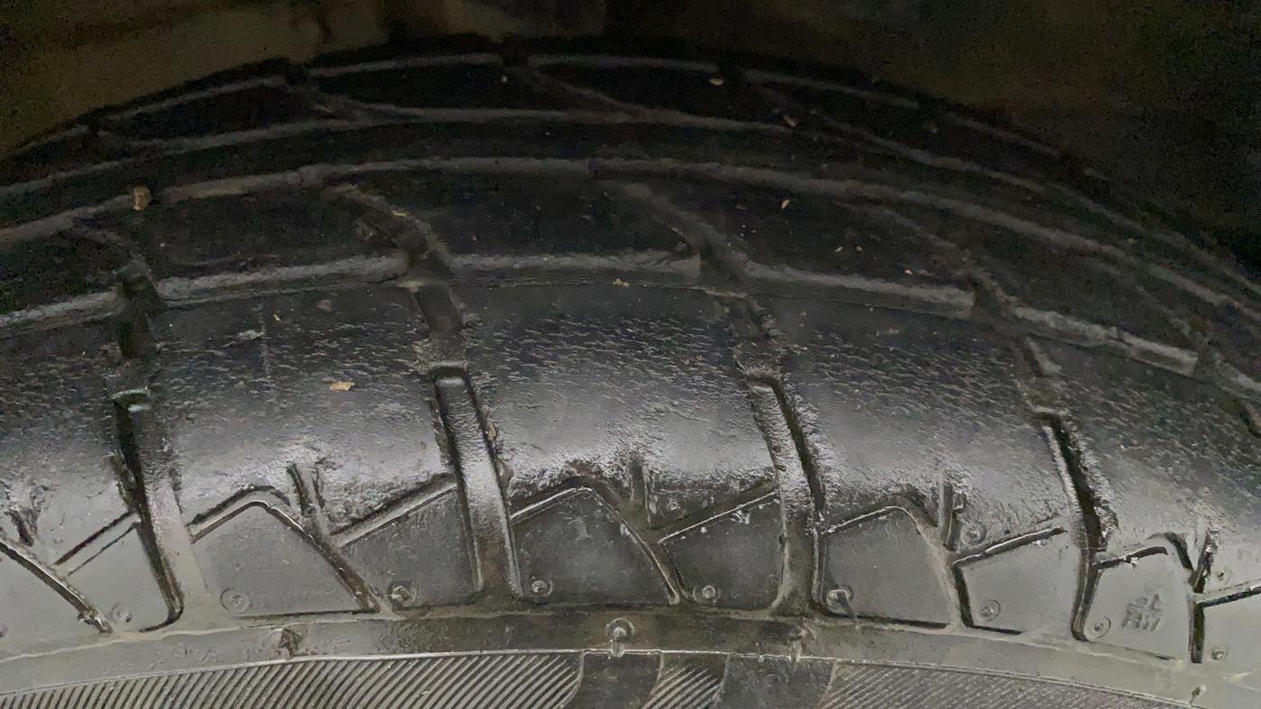 2014 Maruti Wagon R 1.0 LXI CNG, CNG, Manual, 76,560 km, Right Front Tyre Tread