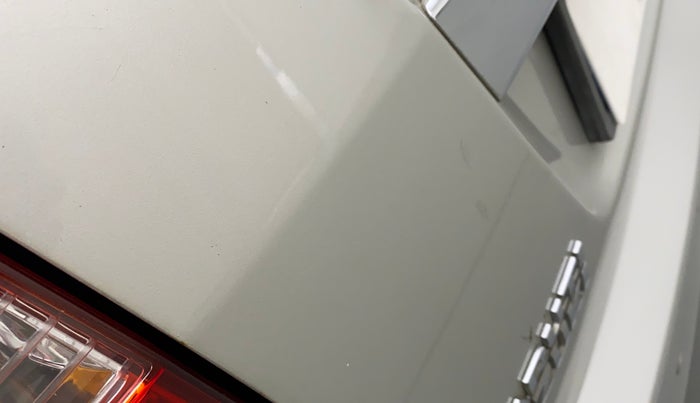 2014 Maruti Wagon R 1.0 LXI CNG, CNG, Manual, 76,560 km, Dicky (Boot door) - Minor scratches