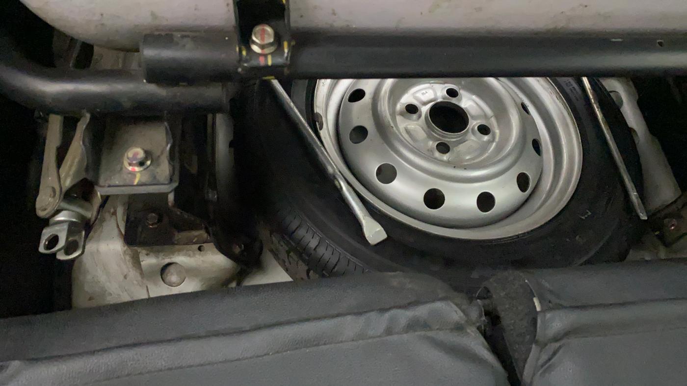 2014 Maruti Wagon R 1.0 LXI CNG, CNG, Manual, 76,560 km, Spare Tyre