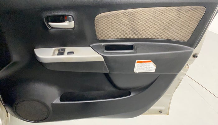 2014 Maruti Wagon R 1.0 LXI CNG, CNG, Manual, 76,560 km, Driver Side Door Panels Control