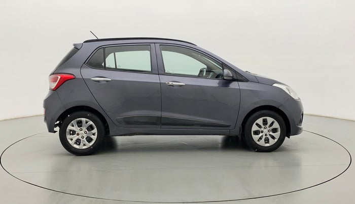 2013 Hyundai Grand i10 SPORTZ 1.2 KAPPA VTVT, Petrol, Manual, 57,812 km, Right Side View