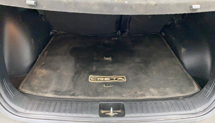 2020 Hyundai Creta SX MT, Diesel, Manual, 56,944 km, Boot Inside