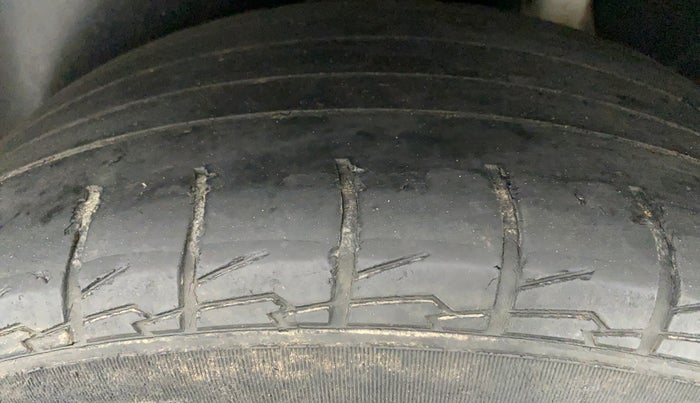 2020 Hyundai Creta SX MT, Diesel, Manual, 56,944 km, Left Rear Tyre Tread