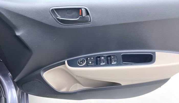 2019 Hyundai Grand i10 MAGNA 1.2 KAPPA VTVT, Petrol, Manual, 19,113 km, Driver Side Door Panels Control