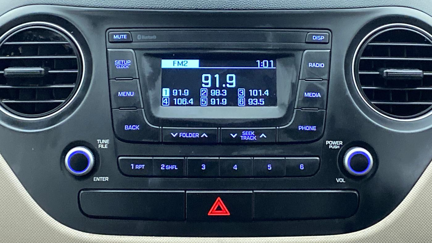 2019 Hyundai Grand i10 MAGNA 1.2 KAPPA VTVT, Petrol, Manual, 19,113 km, Infotainment System