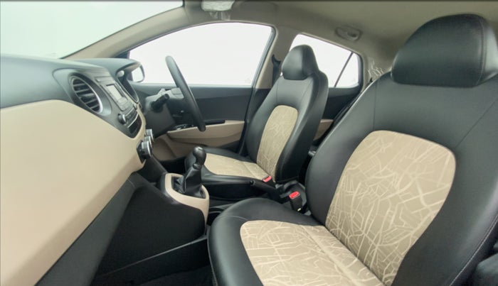 2019 Hyundai Grand i10 MAGNA 1.2 KAPPA VTVT, Petrol, Manual, 19,113 km, Right Side Front Door Cabin