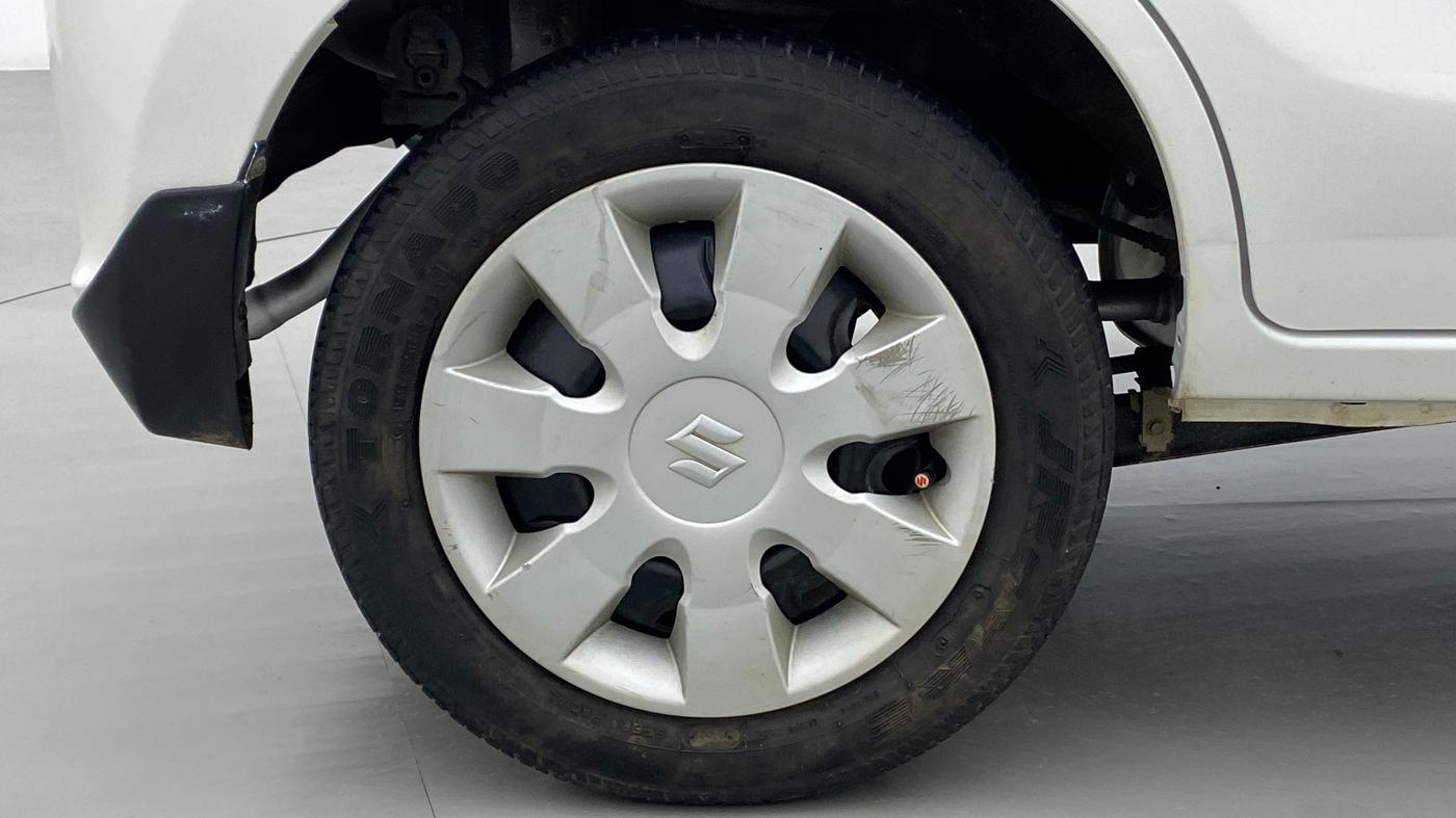 2019 Maruti Alto K10 VXI, Petrol, Manual, 26,094 km, Right Rear Wheel