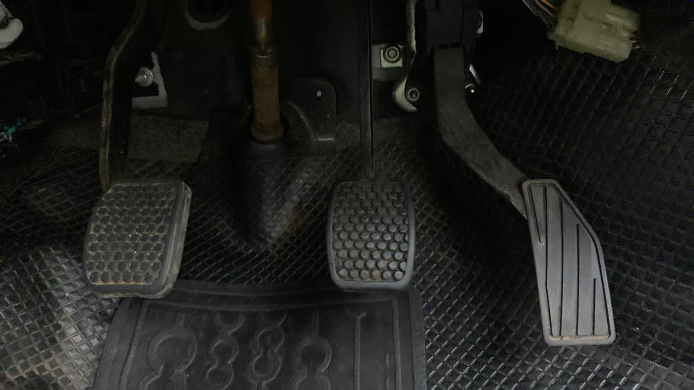 2019 Maruti Alto K10 VXI, Petrol, Manual, 26,094 km, Pedals
