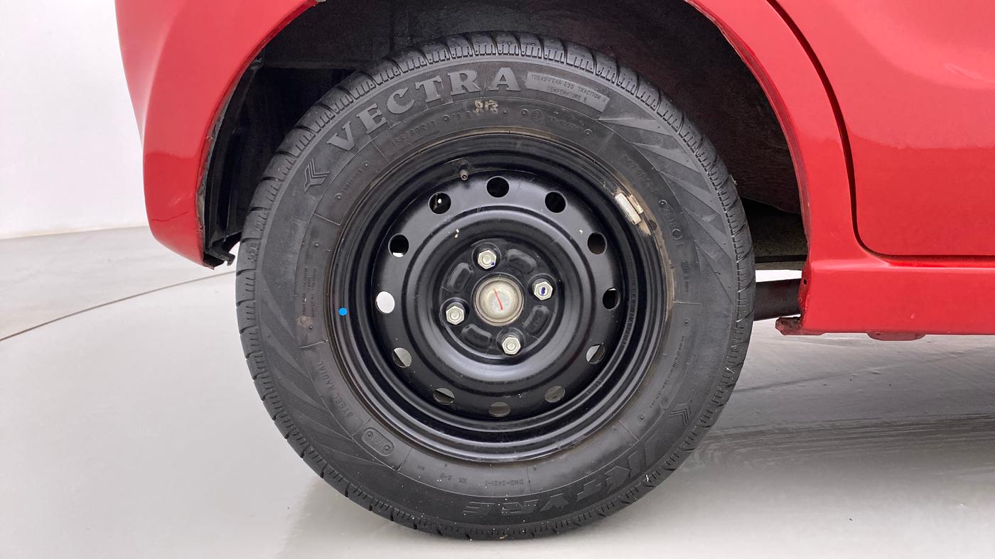 2012 Maruti A Star VXI, Petrol, Manual, 15,038 km, Right Rear Wheel