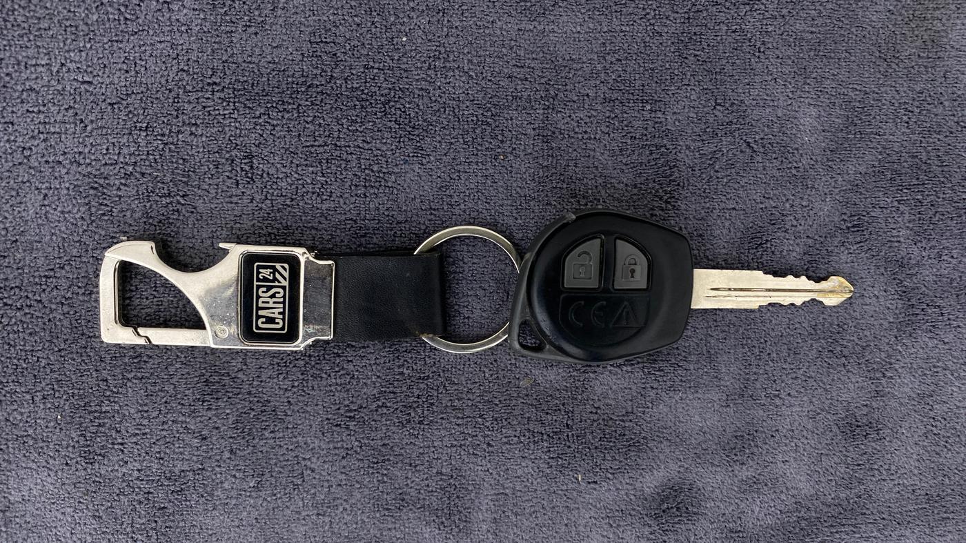 2019 Maruti Vitara Brezza VDI, Diesel, Manual, 86,649 km, Key Close Up