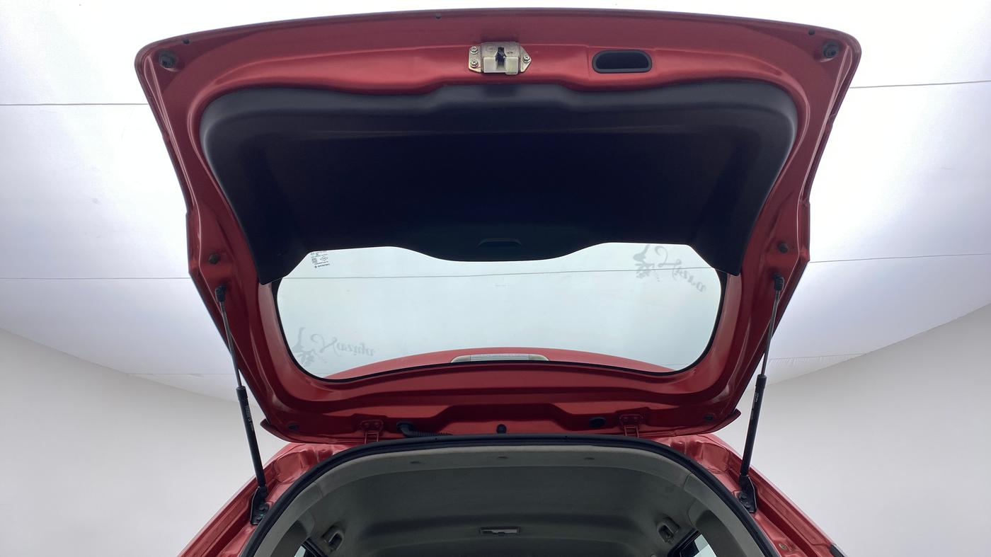 2019 Maruti Vitara Brezza VDI, Diesel, Manual, 86,649 km, Boot Door Open