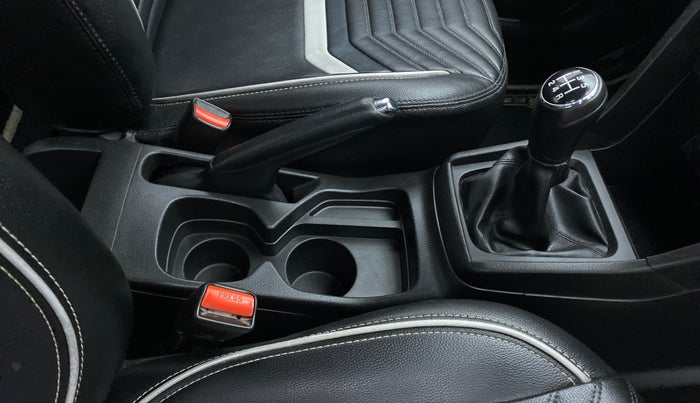 2019 Maruti Vitara Brezza VDI, Diesel, Manual, 86,649 km, Gear Lever