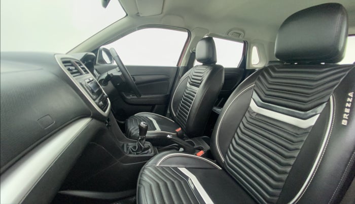 2019 Maruti Vitara Brezza VDI, Diesel, Manual, 86,649 km, Right Side Front Door Cabin