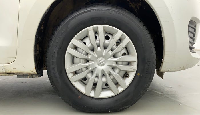 2021 Maruti Swift LXI, Petrol, Manual, 29,670 km, Right Front Wheel