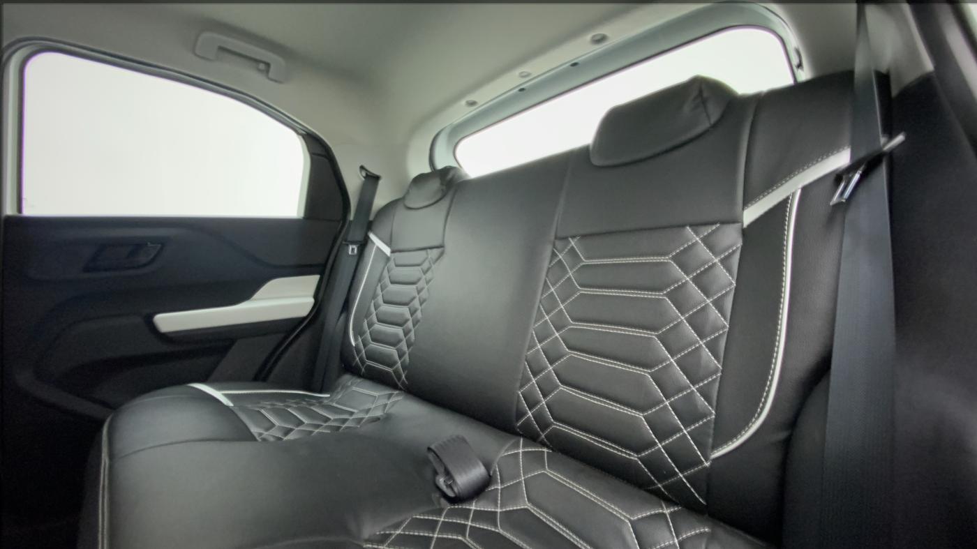 2022 Tata PUNCH ACCOMPLISHED DAZZLE PACK MT, Petrol, Manual, 3,348 km, Right Side Rear Door Cabin