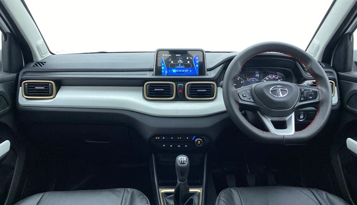 2022 Tata PUNCH ACCOMPLISHED DAZZLE PACK MT, Petrol, Manual, 3,348 km, Dashboard