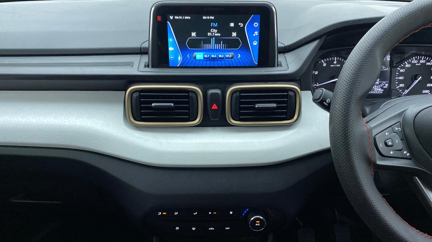 2022 Tata PUNCH ACCOMPLISHED DAZZLE PACK MT, Petrol, Manual, 3,348 km, Air Conditioner