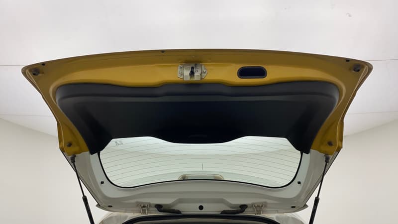 2019 Maruti Vitara Brezza ZDI PLUS DUAL TONE, Diesel, Manual, 68,208 km, Boot Door Open