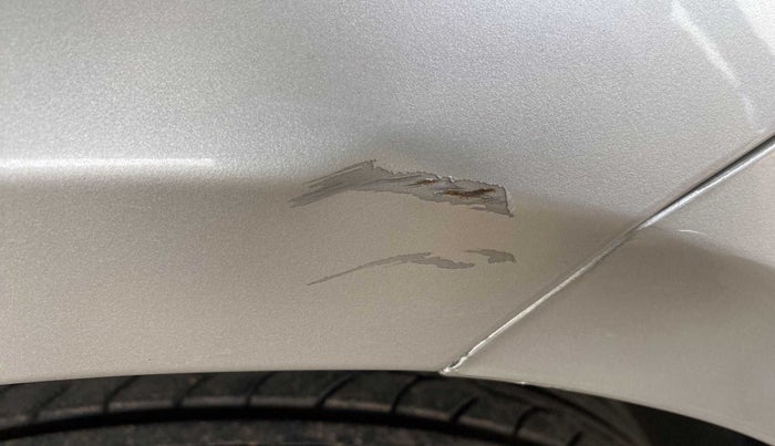 2012 Maruti Swift ZXI, Petrol, Manual, 90,510 km, Right fender - Slightly dented