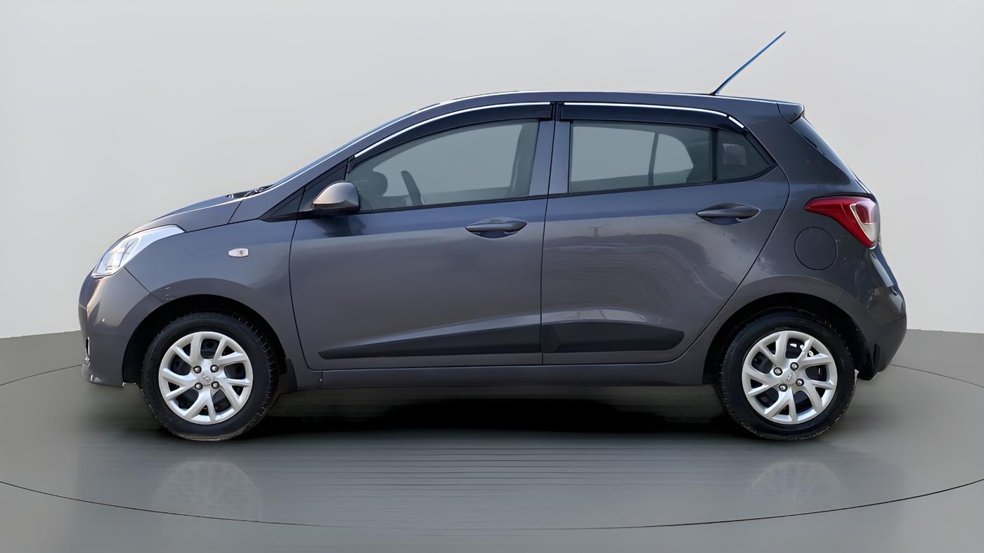 2017 Hyundai Grand i10 MAGNA 1.2 KAPPA VTVT, Petrol, Manual, 22,648 km, Left Side