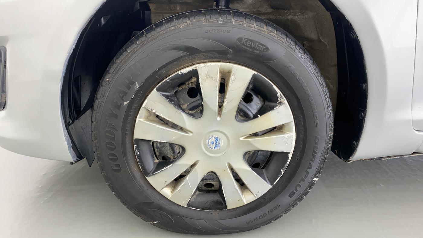 2012 Maruti Swift Dzire VXI, Petrol, Manual, 83,421 km, Left Front Wheel