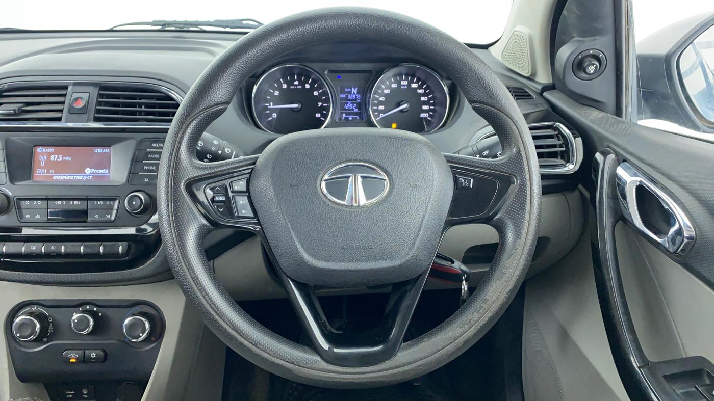 2018 Tata Tiago XZA PETROL, Petrol, Automatic, 33,106 km, Steering Wheel Close Up