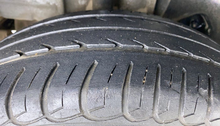 2018 Tata Tiago XZA PETROL, Petrol, Automatic, 33,106 km, Right Rear Tyre Tread