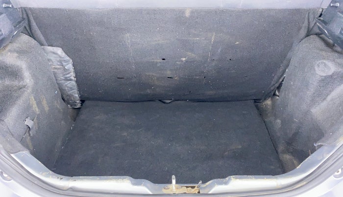 2018 Tata Tiago XZA PETROL, Petrol, Automatic, 33,106 km, Dicky (Boot door) - Parcel tray missing