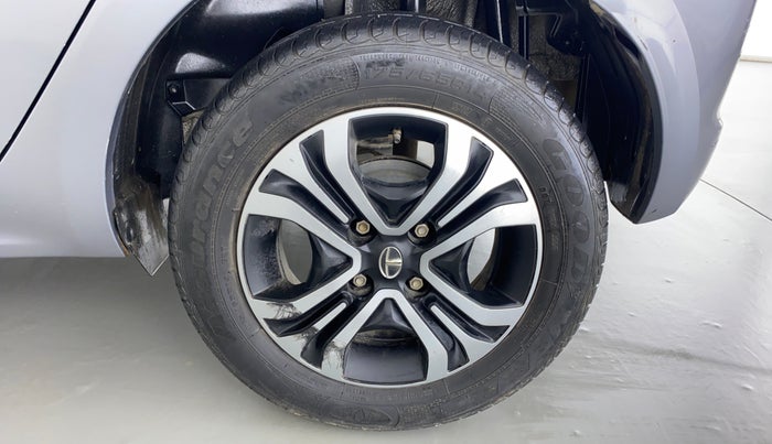 2018 Tata Tiago XZA PETROL, Petrol, Automatic, 33,106 km, Left Rear Wheel