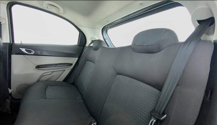 2018 Tata Tiago XZA PETROL, Petrol, Automatic, 33,106 km, Right Side Rear Door Cabin