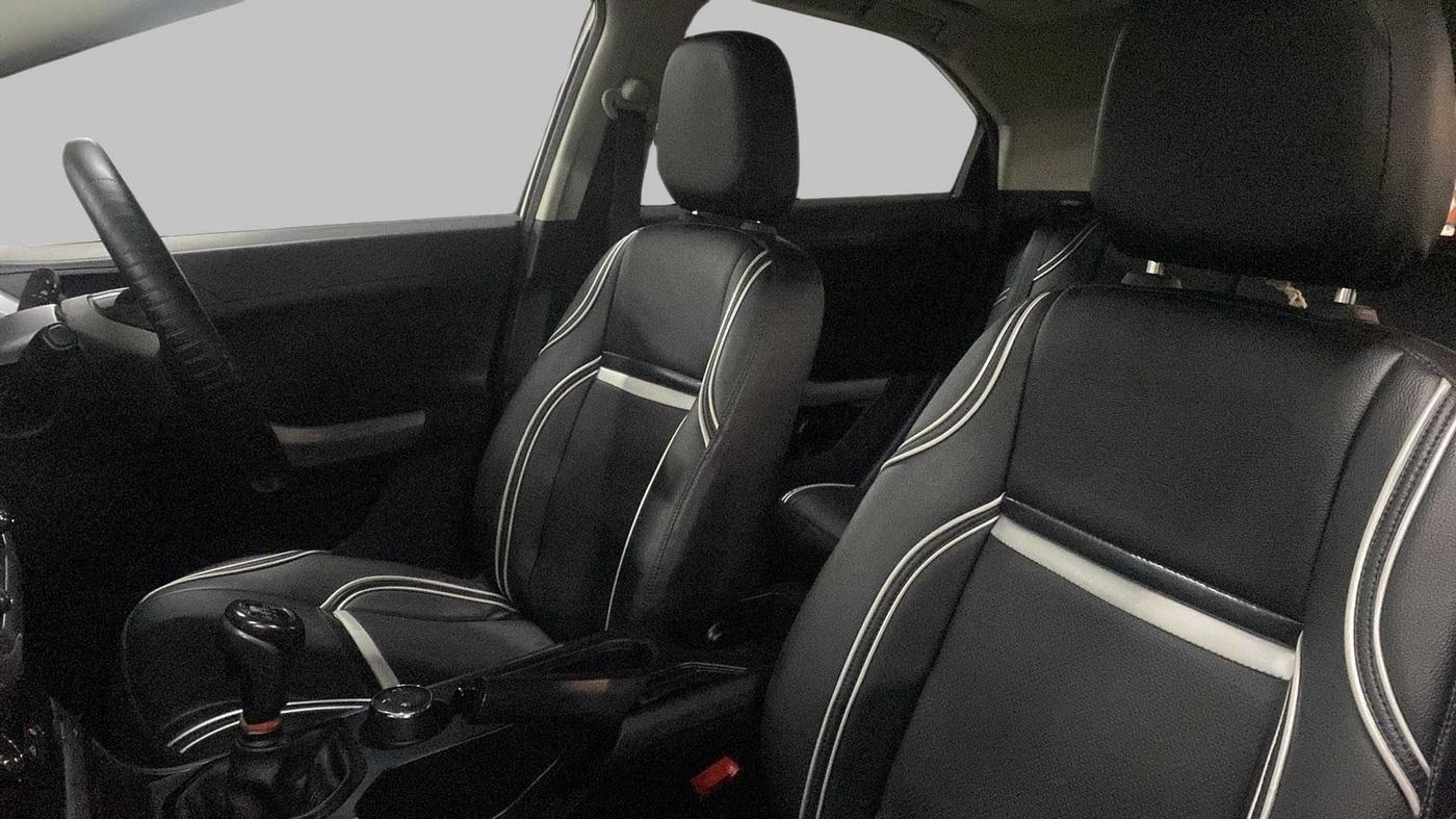 2021 Tata NEXON XM PLUS SUNROOF PETROL, Petrol, Manual, 28,414 km, Right Side Front Door Cabin
