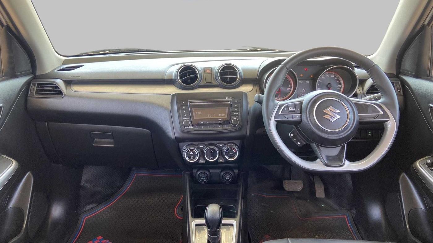 2018 Maruti Swift ZXI AMT, Petrol, Automatic, 17,620 km, Dashboard