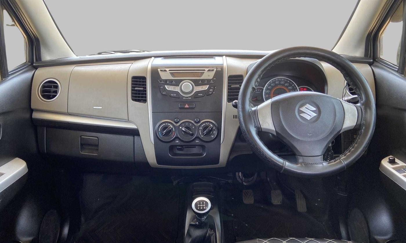 2015 Maruti Wagon R 1.0 VXI, Petrol, Manual, 53,984 km, Dashboard