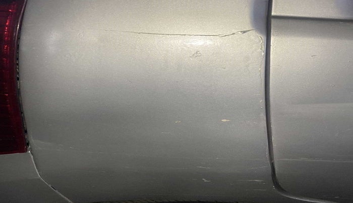 2012 Maruti Wagon R 1.0 LXI, Petrol, Manual, 93,622 km, Right quarter panel - Minor scratches