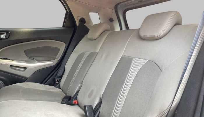 2016 Ford Ecosport 1.0 TREND+ (ECOBOOST), Petrol, Manual, 74,717 km, Right Side Rear Door Cabin