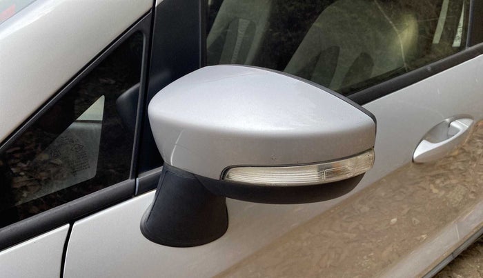 2016 Ford Ecosport 1.0 TREND+ (ECOBOOST), Petrol, Manual, 74,717 km, Left rear-view mirror - ORVM knob broken and not working