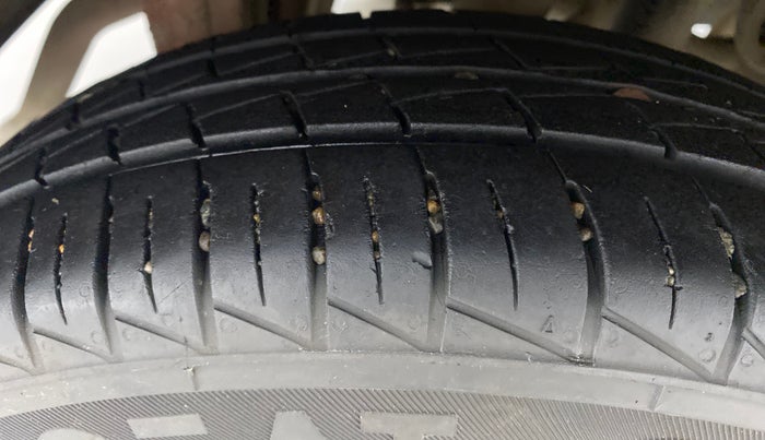 2021 Maruti Alto VXI PLUS, Petrol, Manual, 23,479 km, Right Rear Tyre Tread