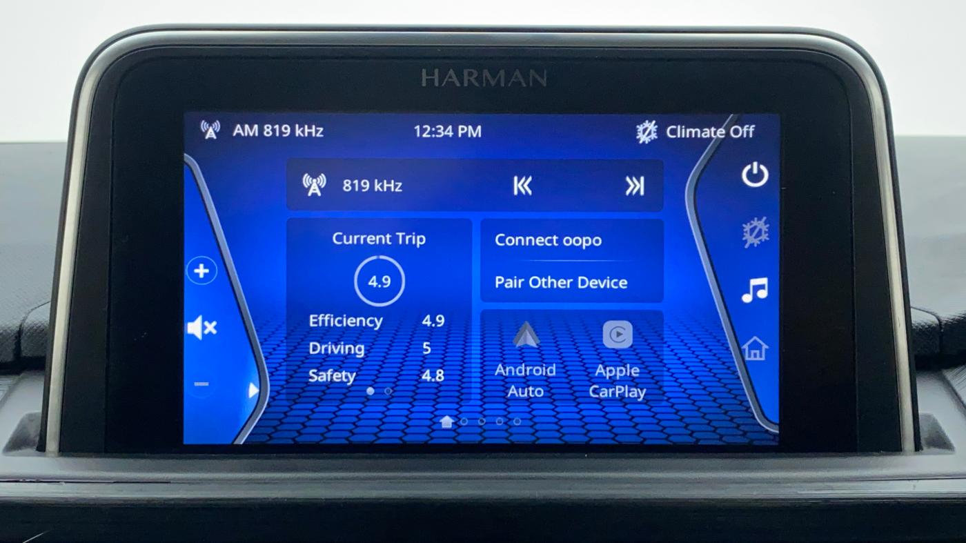 2021 Tata PUNCH CREATIVE  MT, Petrol, Manual, 23,183 km, Infotainment System