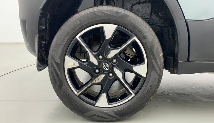 2021 Tata PUNCH CREATIVE  MT, Petrol, Manual, 23,183 km, Right Rear Wheel