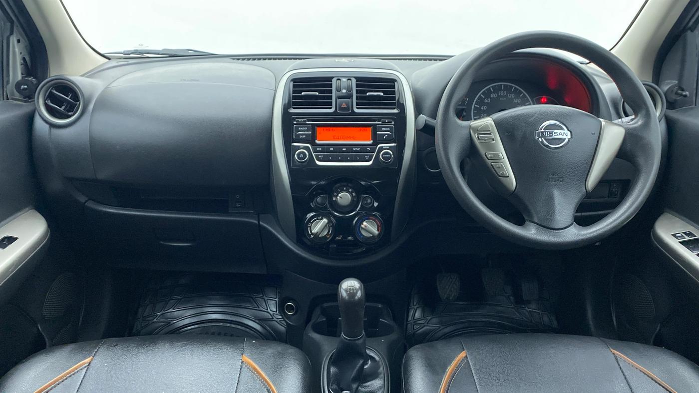 2018 Nissan Micra Active XV, Petrol, Manual, 64,384 km, Dashboard