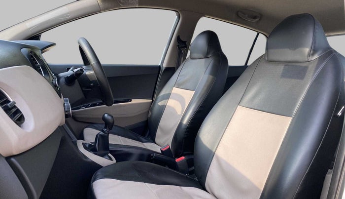 2019 Hyundai Grand i10 MAGNA 1.2 KAPPA VTVT, Petrol, Manual, 19,309 km, Right Side Front Door Cabin