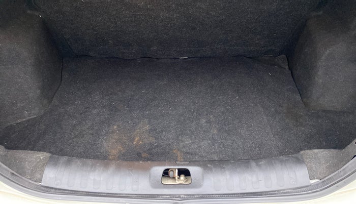 2012 Maruti Swift Dzire VXI, Petrol, Manual, 87,615 km, Boot Inside