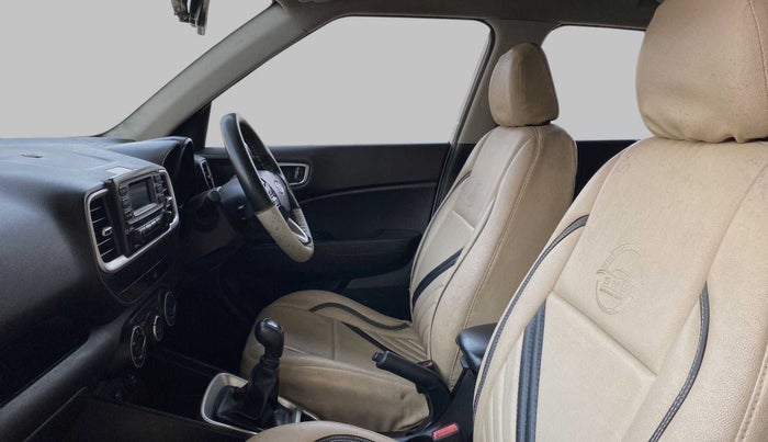 2020 Hyundai VENUE S 1.2, Petrol, Manual, 25,554 km, Right Side Front Door Cabin