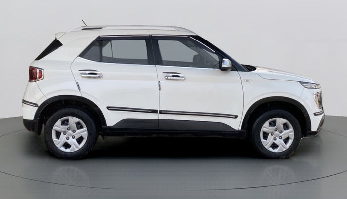 2020 Hyundai VENUE S 1.2, Petrol, Manual, 25,554 km, Right Side View