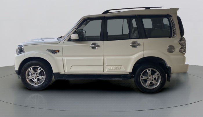 2016 Mahindra Scorpio S10, Diesel, Manual, 44,762 km, Left Side