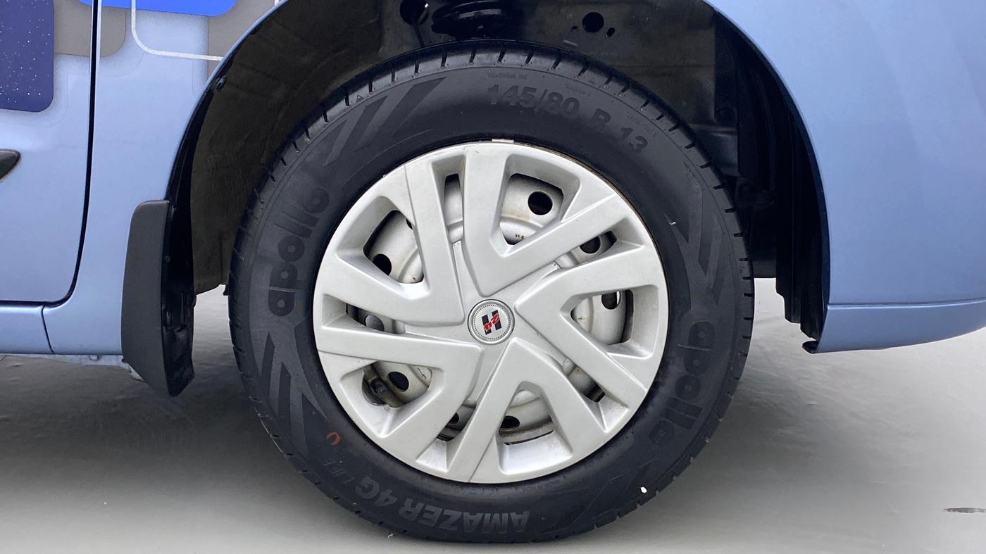 2012 Maruti Wagon R 1.0 LXI, Petrol, Manual, 76,900 km, Right Front Wheel
