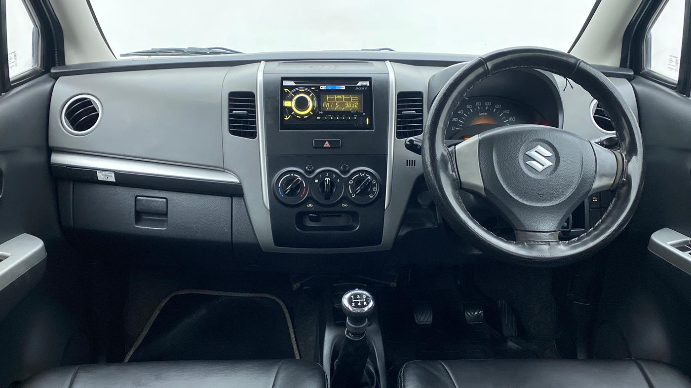 2012 Maruti Wagon R 1.0 LXI, Petrol, Manual, 76,900 km, Dashboard
