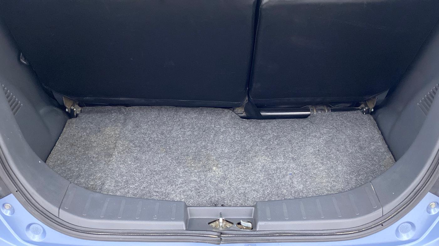 2012 Maruti Wagon R 1.0 LXI, Petrol, Manual, 76,900 km, Boot Inside