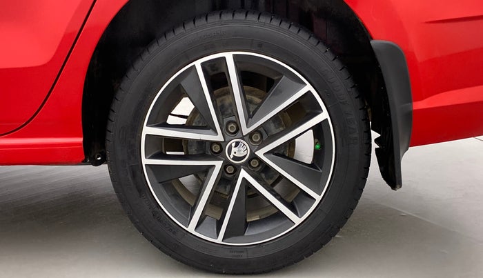 2018 Skoda Rapid STYLE 1.6 MPI MT, Petrol, Manual, 61,229 km, Left Rear Wheel