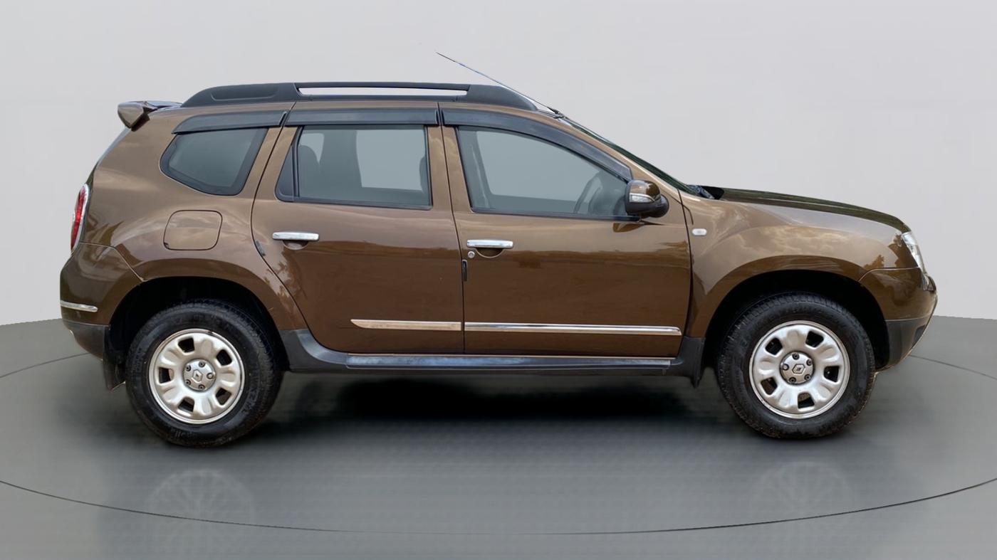 2013 Renault Duster 85 PS RXL, Diesel, Manual, 46,743 km, Right Side View